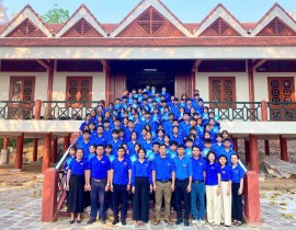 Lễ kết nạp đoàn viên mới nhân kỷ niệm 95 năm Ngày thành lập Đoàn - ảnh 7