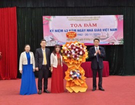 Tọa đàm kỷ niệm 43 năm Ngày Nhà giáo Việt Nam - ảnh 7