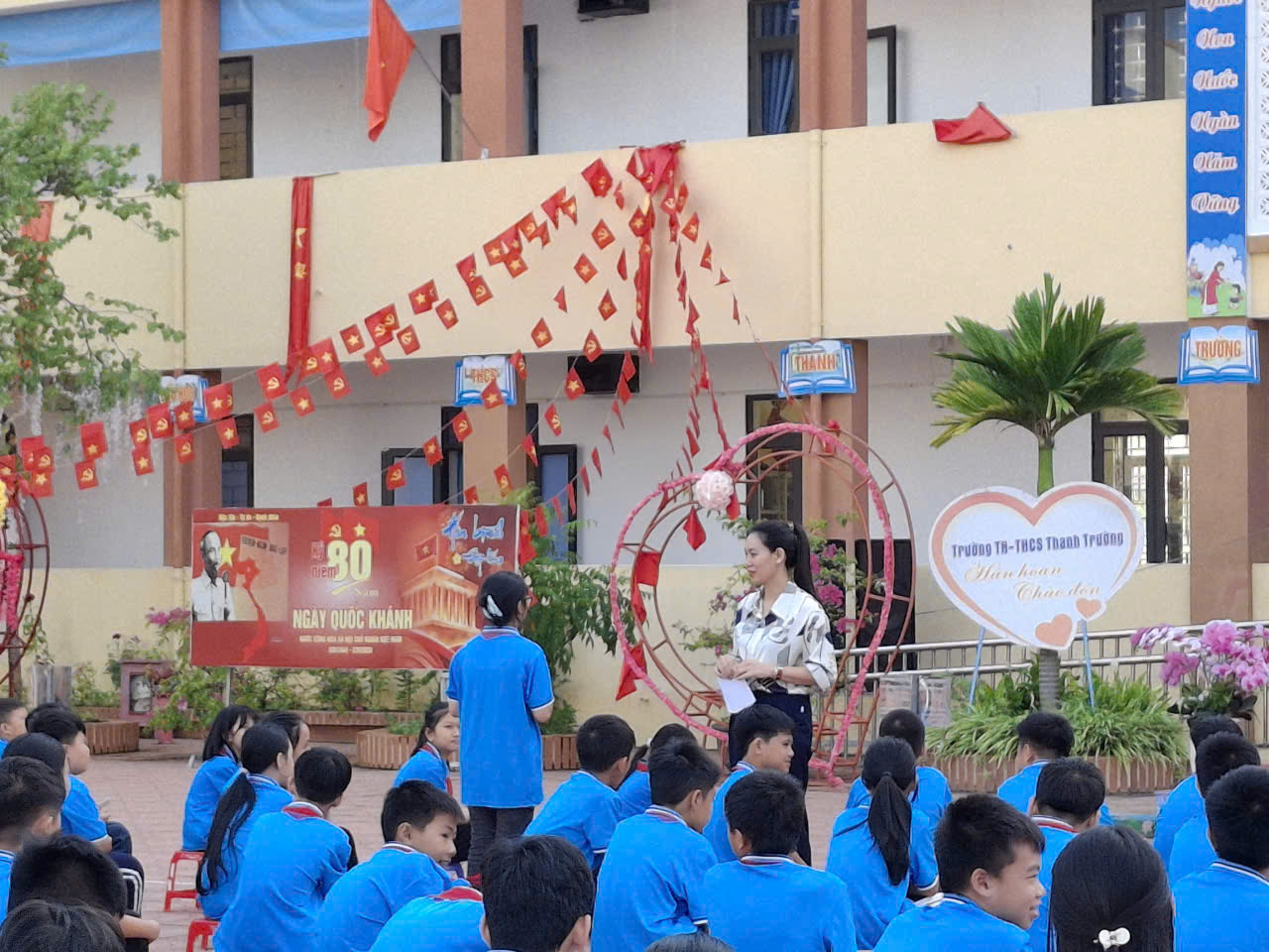 Trường TH-THCS Thanh Trường tổ chức tuyên truyền phổ biến giáo dục pháp luật của Nhà nước về dân số cho vị thành niên, thanh niên cho học sinh