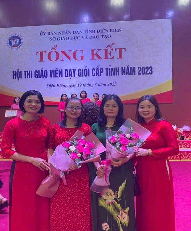 Nhà giáo Ngô Thị Huệ - tấm gương điển hình tiên tiến “Tận tụy – Sáng tạo – Hết lòng vì học sinh”
