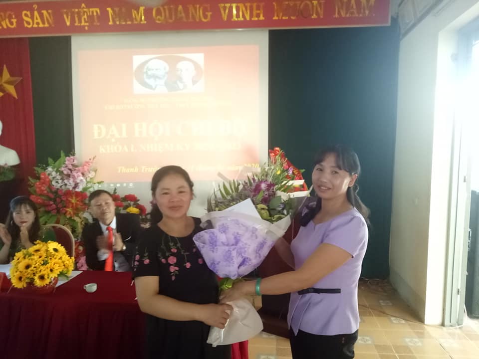 Đại hội chi bộ Trường Tiểu học – THCS Thanh Trường